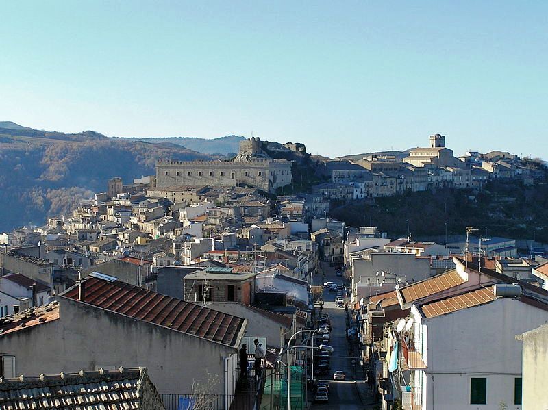Castelli di Sicilia: il Castello di Montalbano Elicona - Siciliafan