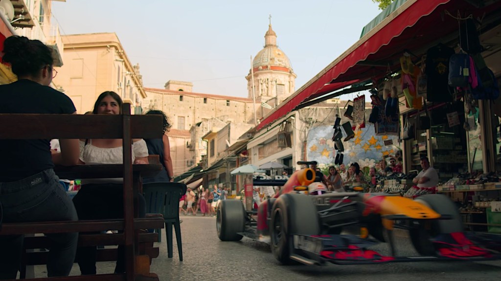 "Ciao Palermo, Monza is Calling": storia, luoghi e curiosità del video Red Bull