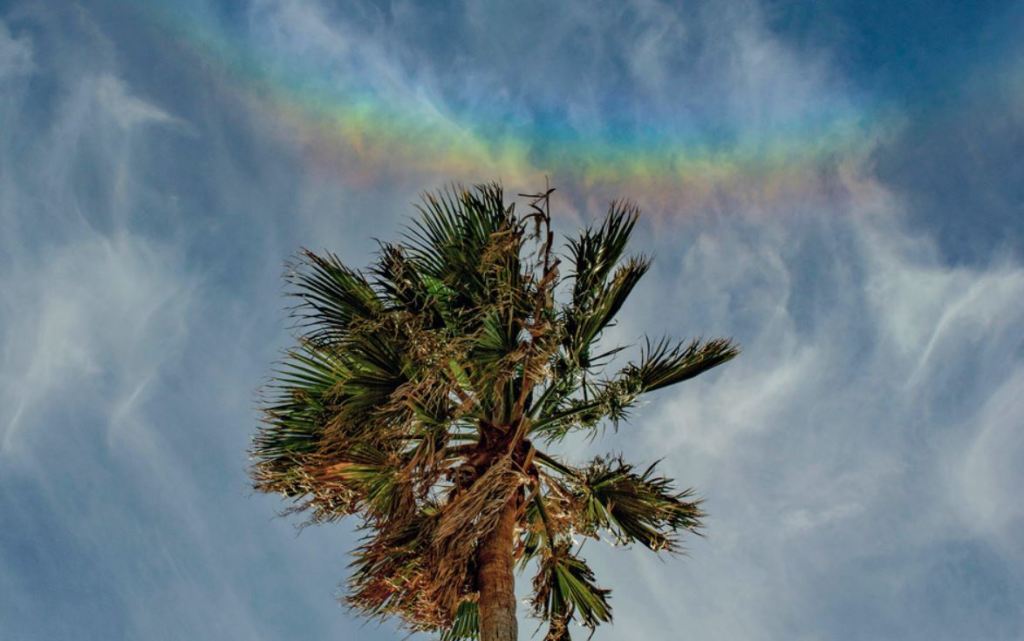La Nasa sceglie come Foto del Giorno l'arcobaleno che sorride nel paesaggio di Sicilia