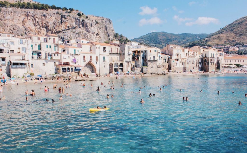 Grande caldo in Sicilia: 10 consigli per affrontare le temperature elevate