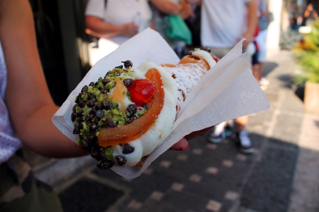 Il Guardian incorona la Sicilia meta ideale per i buongustai: dove e cosa mangiare in vacanza