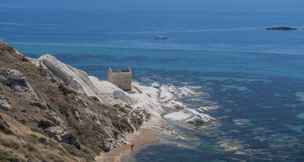 La Sicilia ha un nuovo cammino da scoprire: Fabaria, incantevole via dell'acqua e della lava