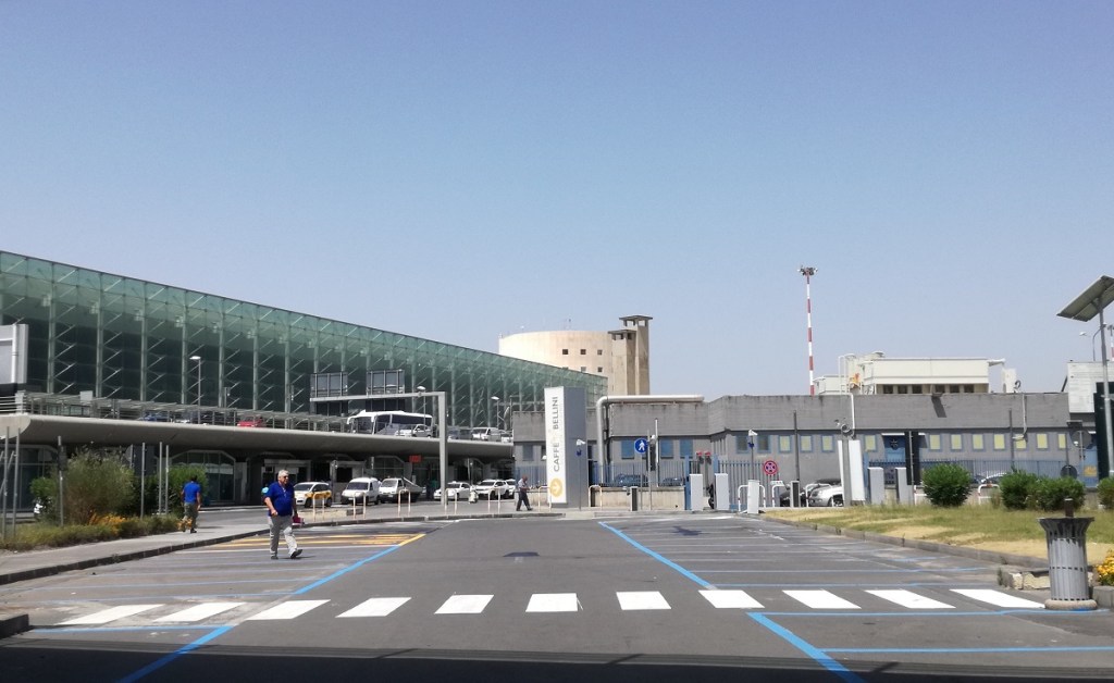 Lavoro, l'Aeroporto di Catania assume: figure ricercate e come candidarsi