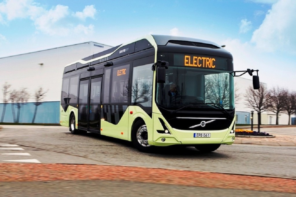 Trasporti, in Sicilia arrivano oltre 200 nuovi bus ecologici