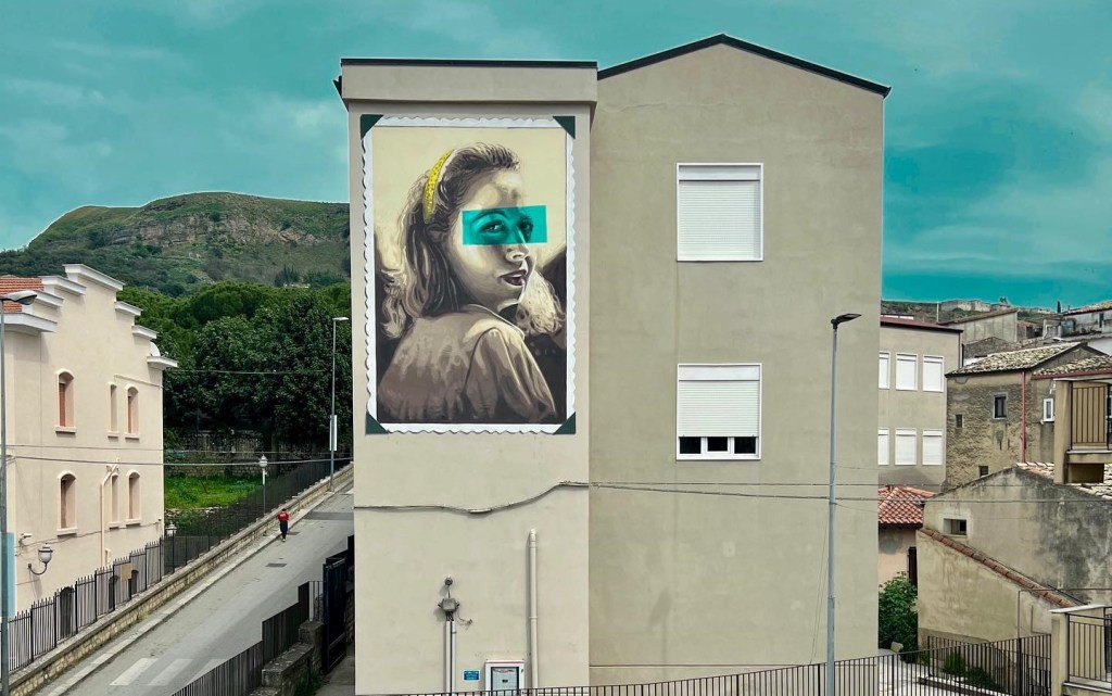Corleone dedica un murale a Francesca Morvillo, il volto sorridente è il riscatto della comunità