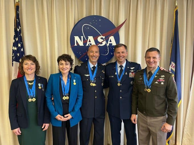 Luca Parmitano riceve dalla NASA la Space Exploration Medal: grande orgoglio siciliano
