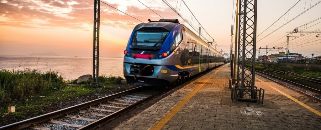 Viaggi, tornano i treni speciali verso le località turistiche della Sicilia: tutte le informazioni