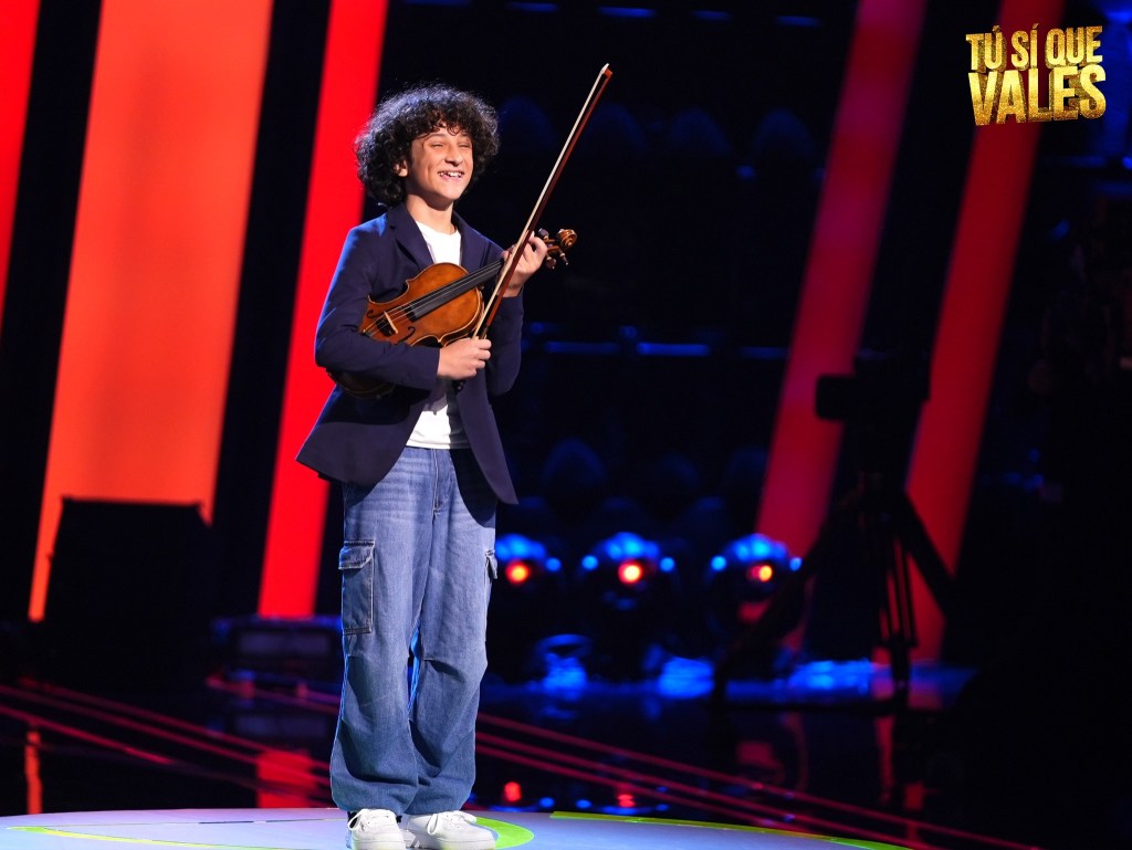 Samuele Palumbo a Tu Sì Que Vales.