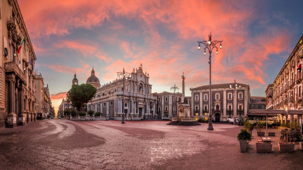 La top 10 delle città più prenotate premia Catania
