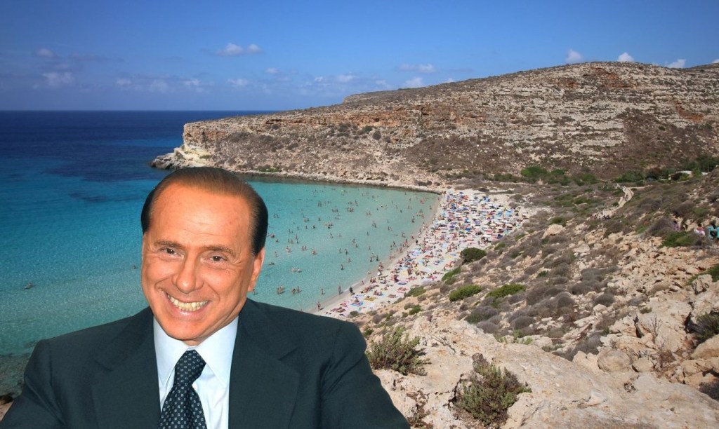 Venduta a Lampedusa la "Villa Due Palme" di Silvio Berlusconi: quanto vale?