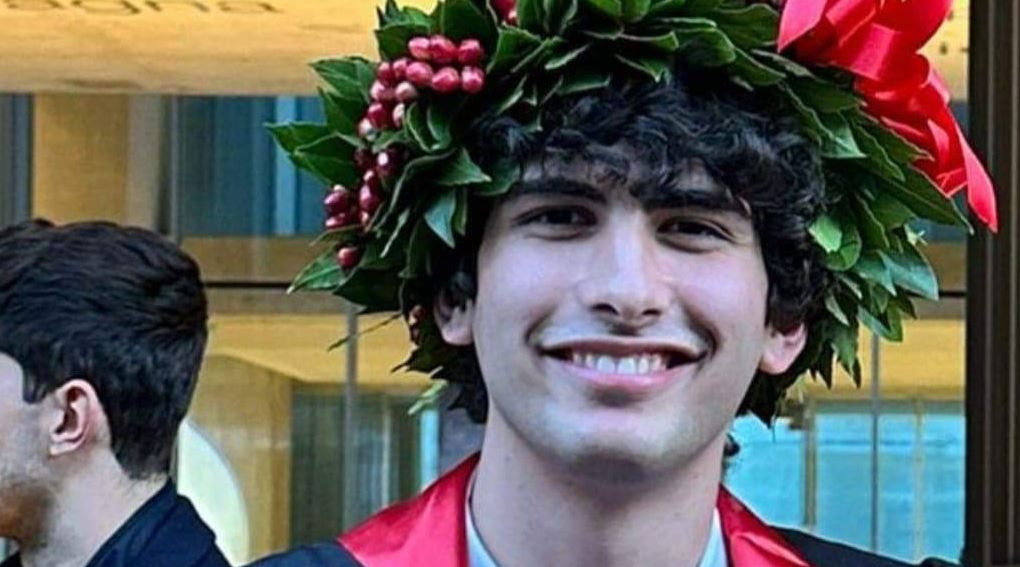 È siciliano il più giovane laureato d'Italia: "Voglio fondare una scuola innovativa in cui si insegni in futuro"