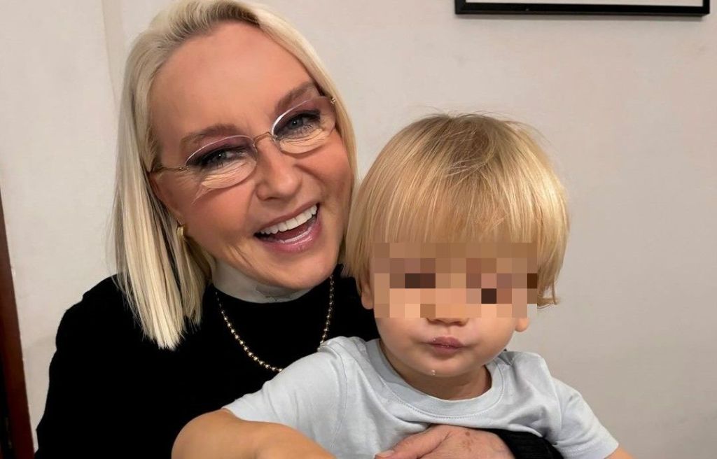 Eleonora Giorgi e il tumore: "Ad agosto in Sicilia per lasciare al mio nipotino bei ricordi insieme"