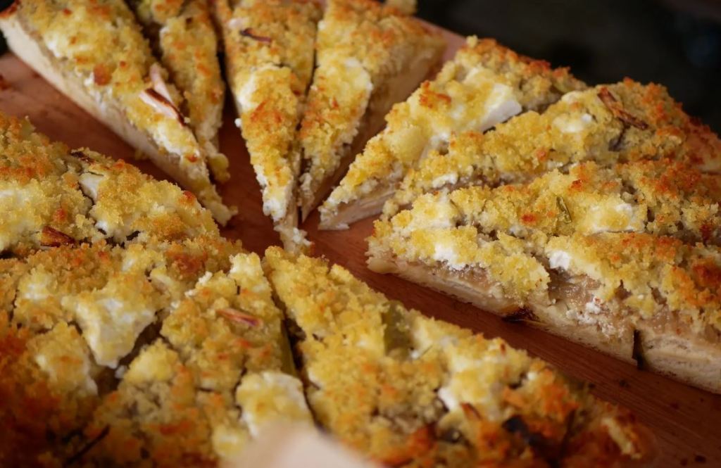 Sfincione di Bagheria, l'elogio del Gambero Rosso, "È il primo panettone siciliano"